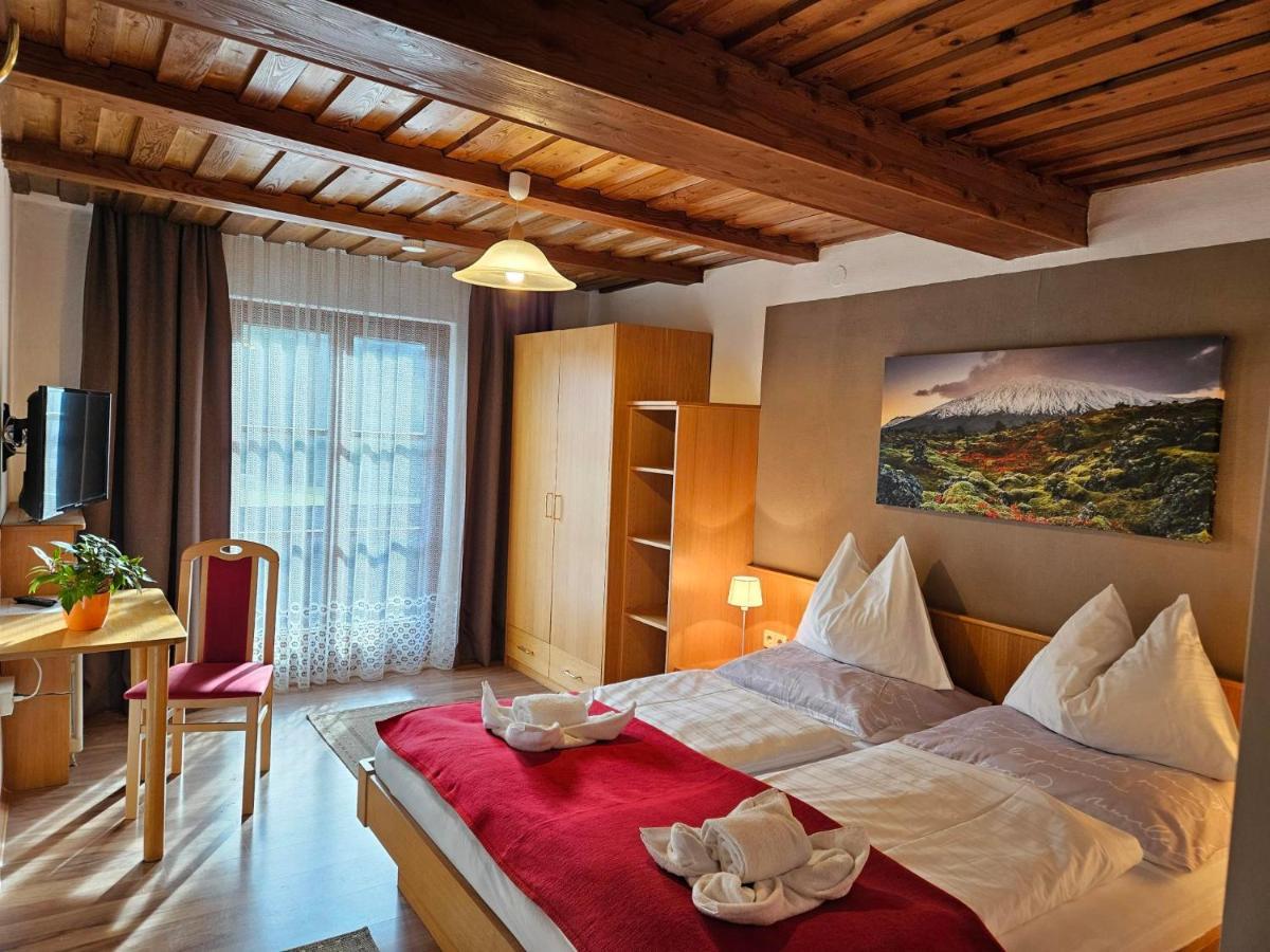 Gasthof-Pension Alt Kirchheim Bad Kleinkirchheim Εξωτερικό φωτογραφία