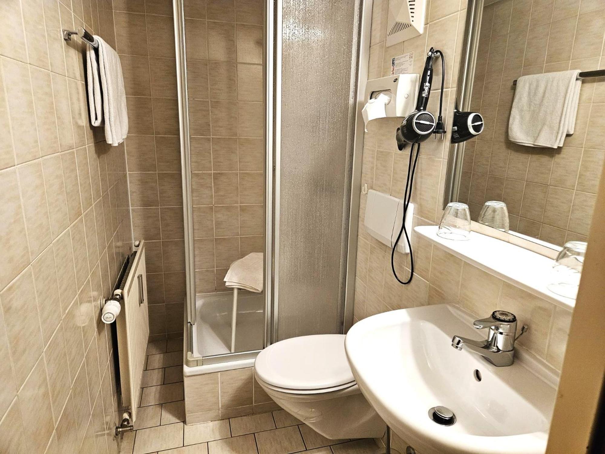 Gasthof-Pension Alt Kirchheim Bad Kleinkirchheim Εξωτερικό φωτογραφία